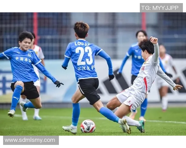 城市联赛精彩回顾上海足球队展现卓越耐力与团队精神